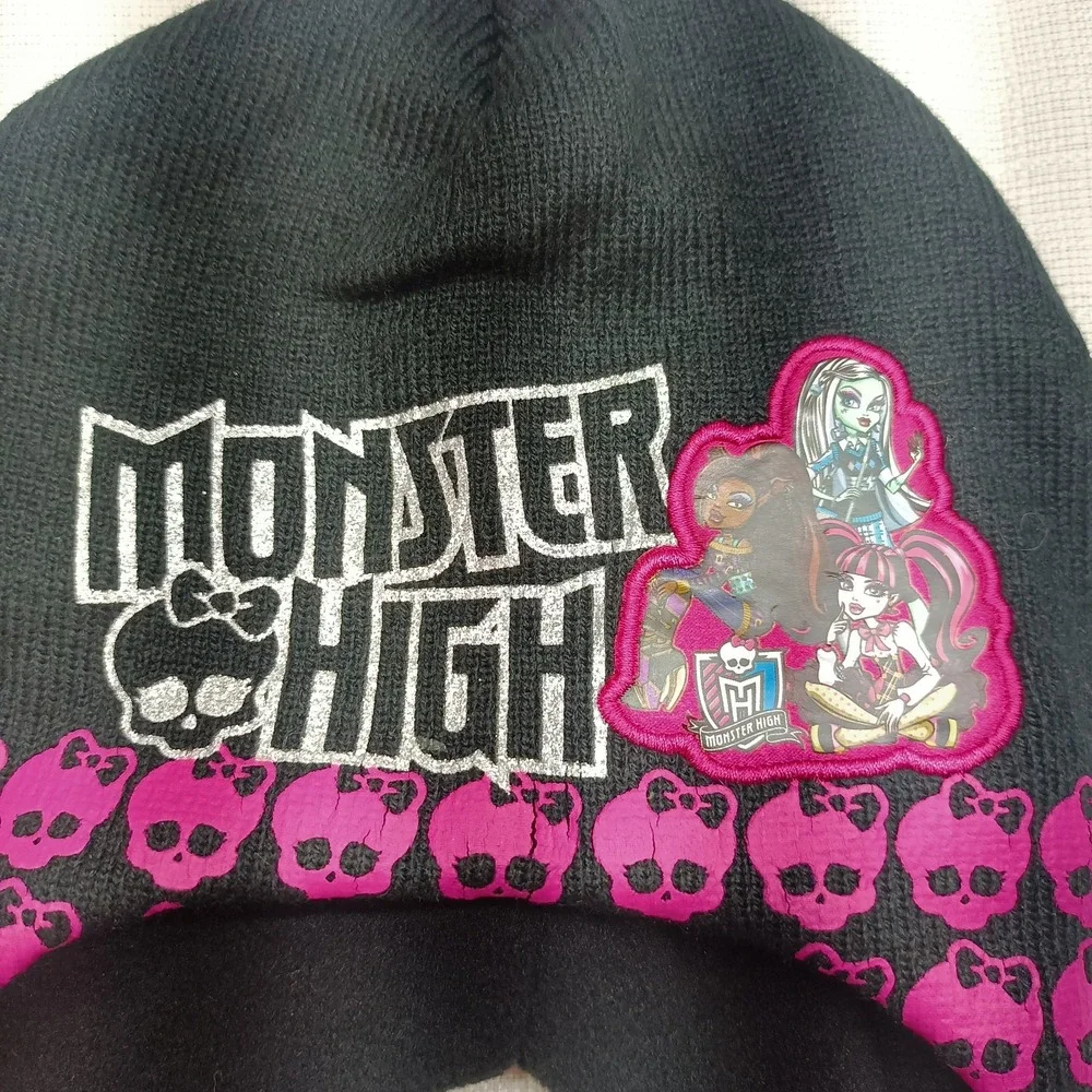 Monster High Winter Hat‎ With Sides Over Ears PomPoms 2012